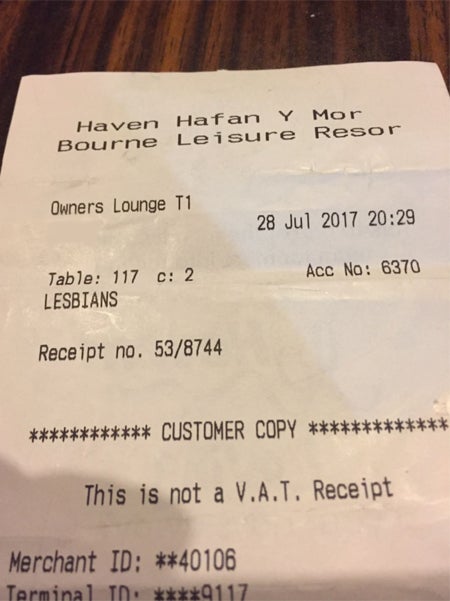 Als zwei Frauen DIESE Rechnung sahen, waren sie sprachlos