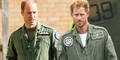 Prinz William & Prinz Harry in Pilotenuniform
