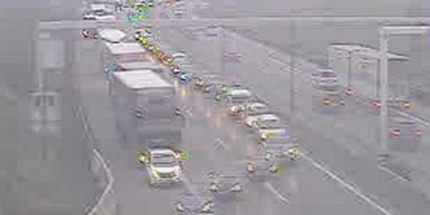 Unfall: Mega-Stau auf der S1