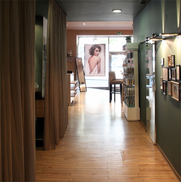 Steinmetz-Bundy Privatsalon.