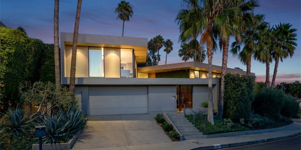 Tesla Chef Musk Villa