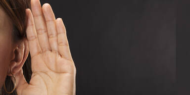 Schwerh&ouml;rigkeit: So k&ouml;nnen Sie als Angeh&ouml;riger helfen