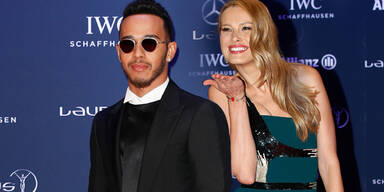 Lewis Hamilton, Petra Nemcova