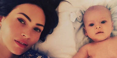 Megan Fox zeigt Baby Journey River