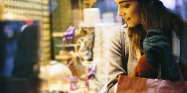 ADVENT BAZAAR_Design Markt