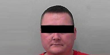 Mann attackiert Moschee mit Speck &ndash; tot