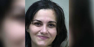 Obdachlose beim Dreier mit 2 Buben erwischt