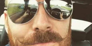 Br&auml;utigam postet Selfie &ndash; mit drastischen Folgen