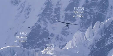 Vom Berg ins Flugzeug gesprungen