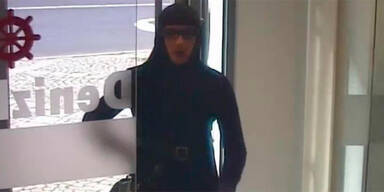 Banküberfall Damenkleid Kopftuch