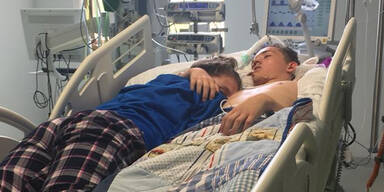 M&auml;dchen (15) verabschiedet sich von ihrer gro&szlig;en Liebe