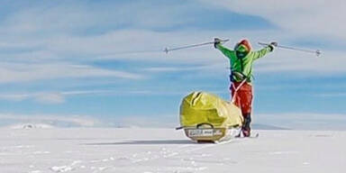 ER durchquerte allein und ohne Hilfe die Antarktis