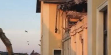 Wegen Schwalben: ÖBB stoppen Haus-Abriss