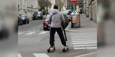 Das ist der "coolste" E-Scooter-Fahrer Wiens