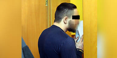 Sittenw&auml;chter terrorisierten zehn Frauen