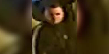 23-J&auml;hrigen brutal niedergeschlagen: Polizei sucht diesen Mann