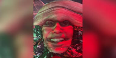 Hier teast Heidi Klum ihr Halloween-Kostüm an