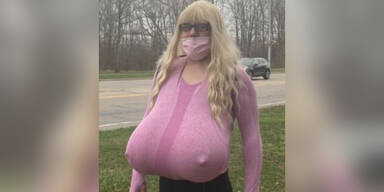 Trans-Lehrerin soll keine XXL-Br&uuml;ste mehr tragen