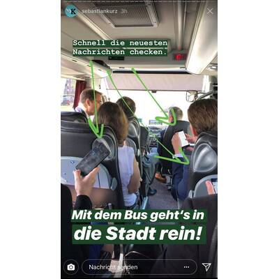 Selfie-Show bei Regierungs-Ausflug