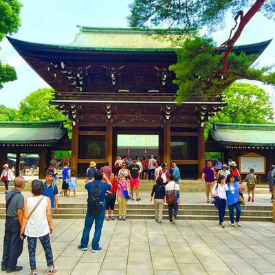 Arnold Schwarzeneggers Söhne Patrick & Christopher in Japan