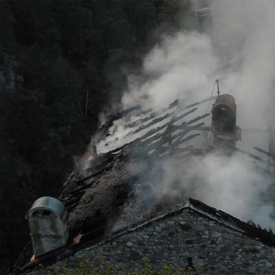 Großbrand auf Burg Klamm