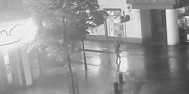 Junge Frau auf dem Heimweg vergewaltigt