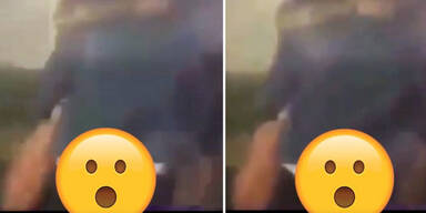 Paar vergn&uuml;gt sich mitten auf der Tanzfl&auml;che