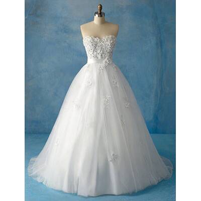 Brautkleider wie im Märchen