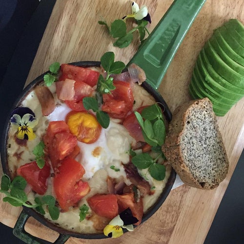 Mutter setzt Baby von Geburt an auf Paleo-Diät