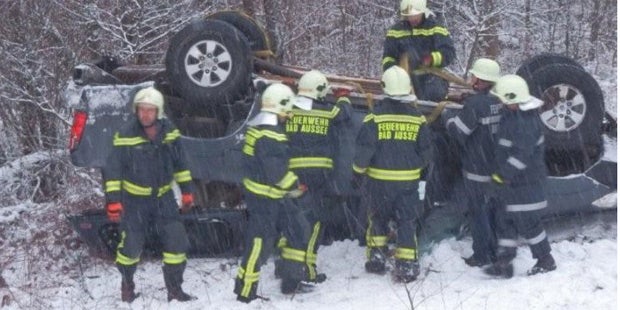 LIVE-Ticker: Unfall-Chaos durch Glätte und Schnee