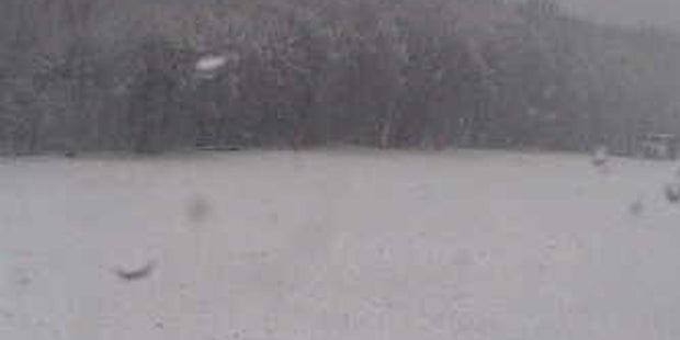 Wintereinbruch führt zu Verkehrschaos