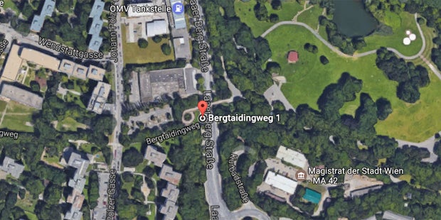 Frau verbrennt auf offener Straße in Wien