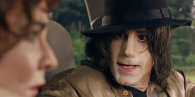 Joseph Fiennes als Michael Jackson in Urban Myths