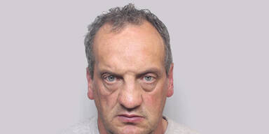 Mann beim Sex mit Nachbar-Pony erwischt