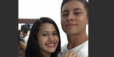 Verliebtes P&auml;rchen macht Selfie &ndash; aber etwas stimmt hier nicht