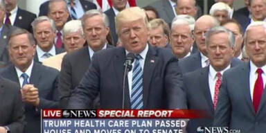 Auf diesem Foto von Donald Trump stimmt etwas nicht