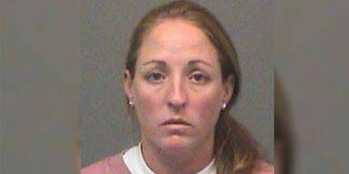 'Coolste Lehrerin' der Schule sorgt f&uuml;r Sex-Skandal