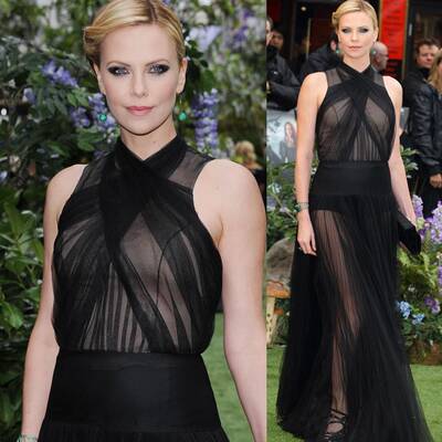 Charlize Theron lässt tief blicken