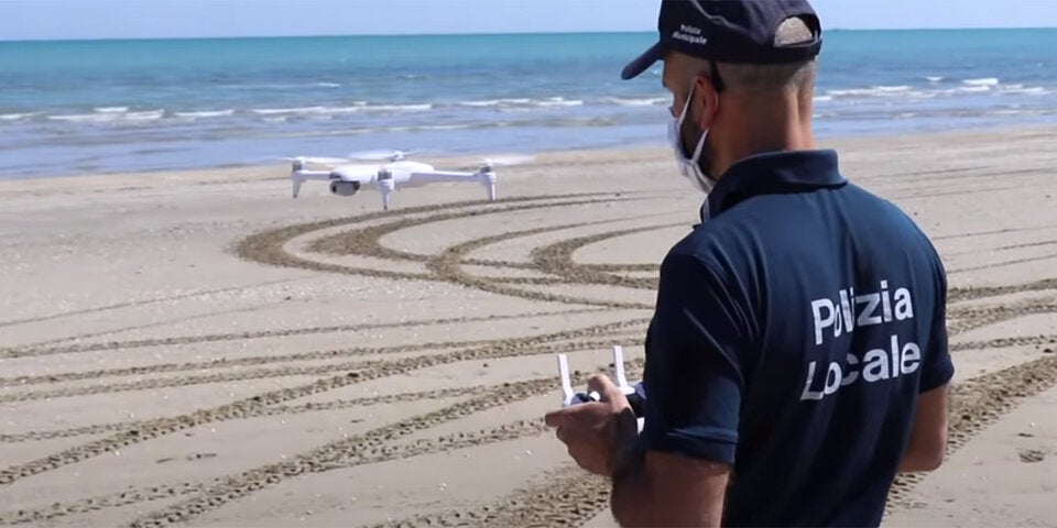 Rimini Drohnen Polizei Coronavirus