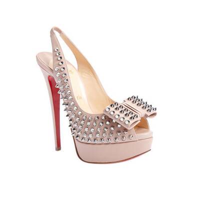 Kim Kardashian liebt Louboutins 