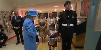 Video - Kind wird von Soldaten geohrfeigt