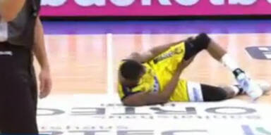 Horror-Verletzung bei Basketball-Star