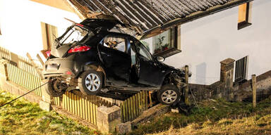 20-Jähriger stirbt nach Horror-Crash