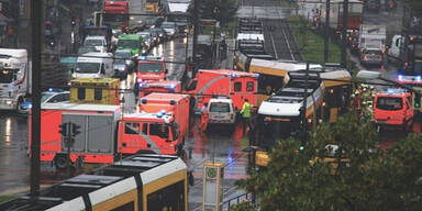 Stra&szlig;enbahn Crash Berlin