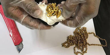 Mann mit einem Kilo Gold im Hintern gefasst