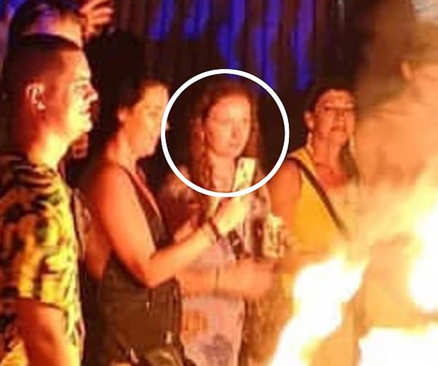 Junge Urlauberin nach Strandparty verschwunden