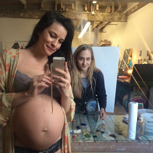 Liv Tyler zeigt Babybauch
