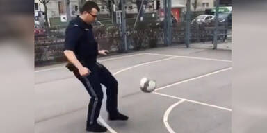 Kickender Polizist Wien