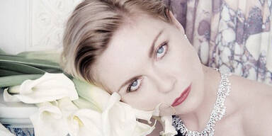 Kirsten Dunst modelt wieder für Bulgari 