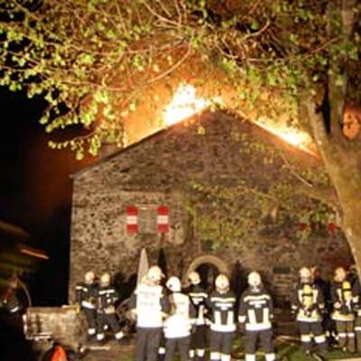 Großbrand auf Burg Klamm